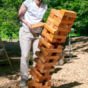 Jenga Géant en bois avec blocs empilés